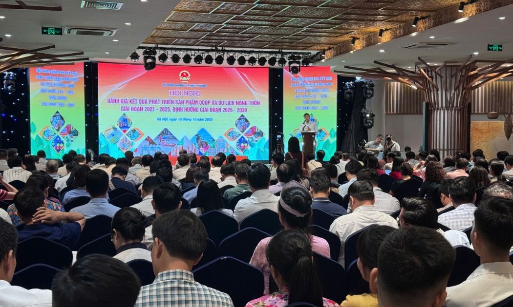 Quang cảnh hội nghị diễn ra tại Hà Nội