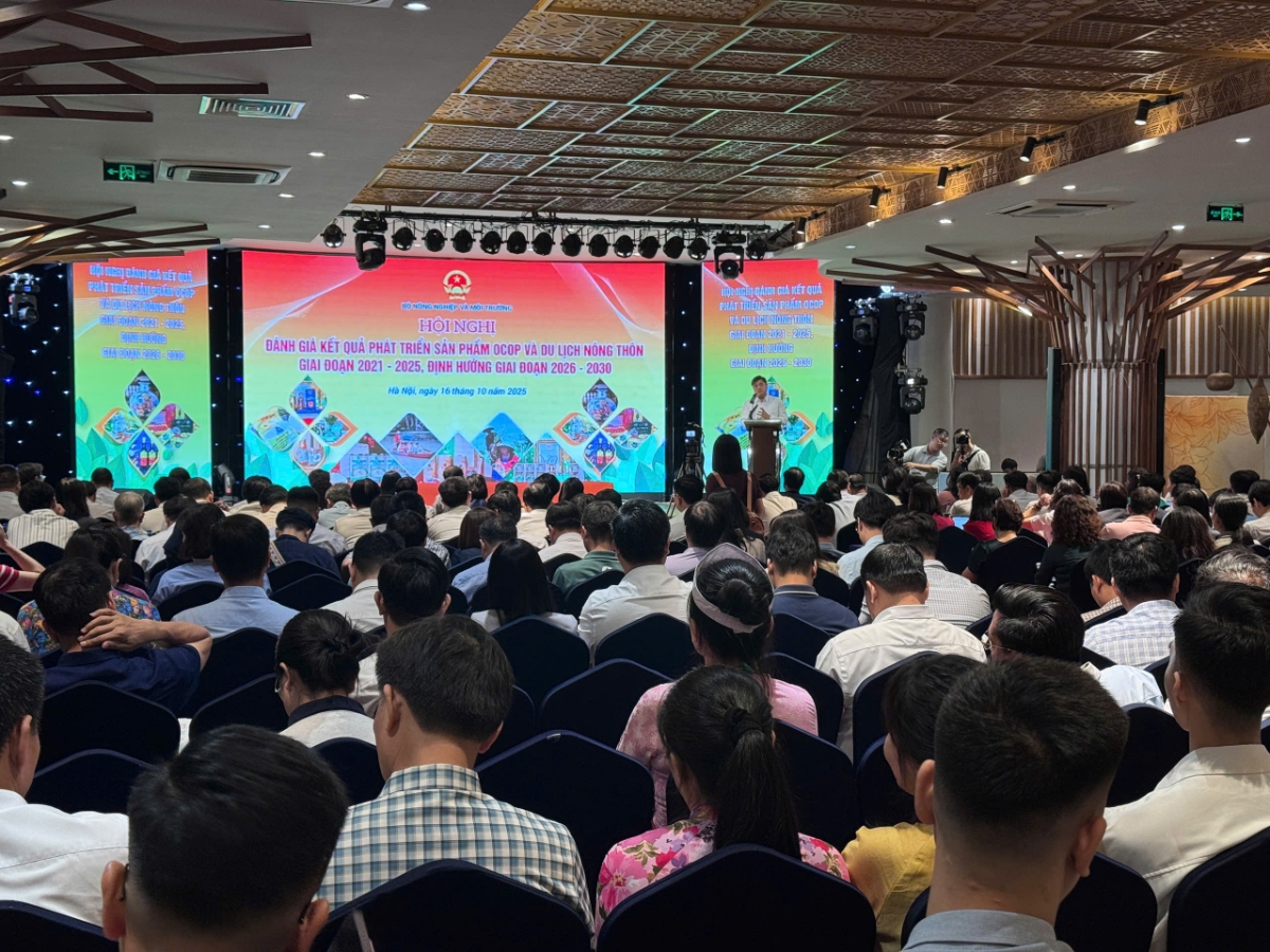 Quang cảnh hội nghị diễn ra tại Hà Nội