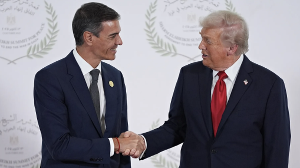 EU tuyên bố sẽ bảo vệ Tây Ban Nha khỏi “sự trừng phạt” của Tổng thống Trump