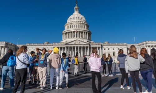 Mỹ thiệt hại 15 tỷ USD mỗi ngày vì chính phủ đóng cửa