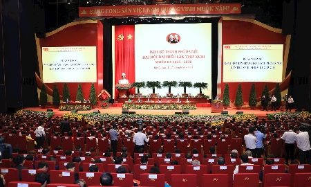 Bầu 75 đồng chí vào Ban Chấp hành Đảng bộ thành phố Hà Nội khóa XVIII