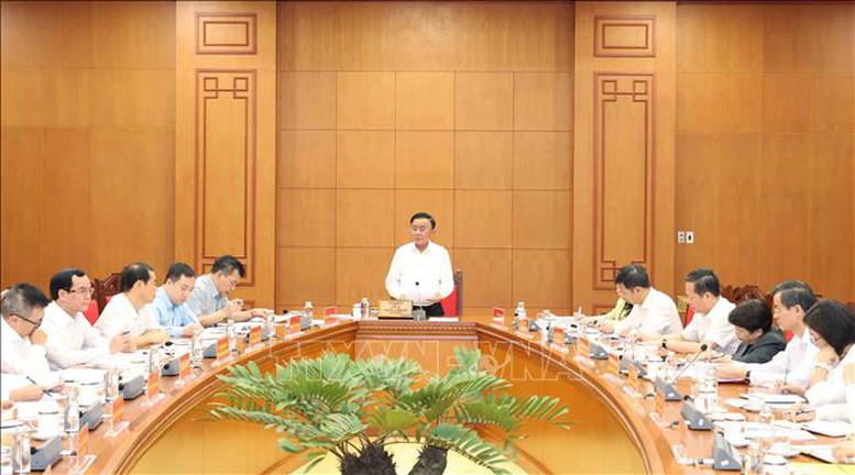 Thường trực Ban Bí thư Trần Cẩm Tú chủ trì Hội nghị giao ban công tác Quý III/2025 với các ban đảng, bốn văn phòng, các đảng ủy, cơ quan, đoàn thể Trung ương.