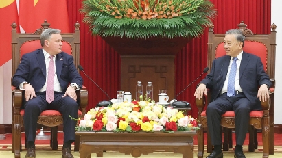 US-based Murphy Oil Corporation plans to expand investment in Vietnam 