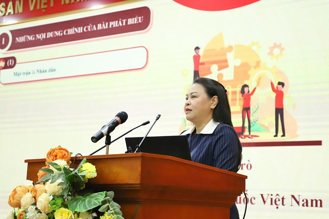 Bà Nguyễn Thị Thu Hà, Phó Bí thư Thường trực Đảng ủy Mặt trận Tổ quốc, các đoàn thể Trung ương, Phó Chủ tịch- Tổng Thư ký Ủy ban Trung ương Mặt trận Tổ quốc Việt Nam, quán triệt Bài phát biểu chỉ đạo của Tổng Bí thư Tô Lâm tại Đại hội đại biểu Đảng bộ Mặt trận Tổ quốc, các đoàn thể Trung ương lần thứ I, nhiệm kỳ 2025- 2030.