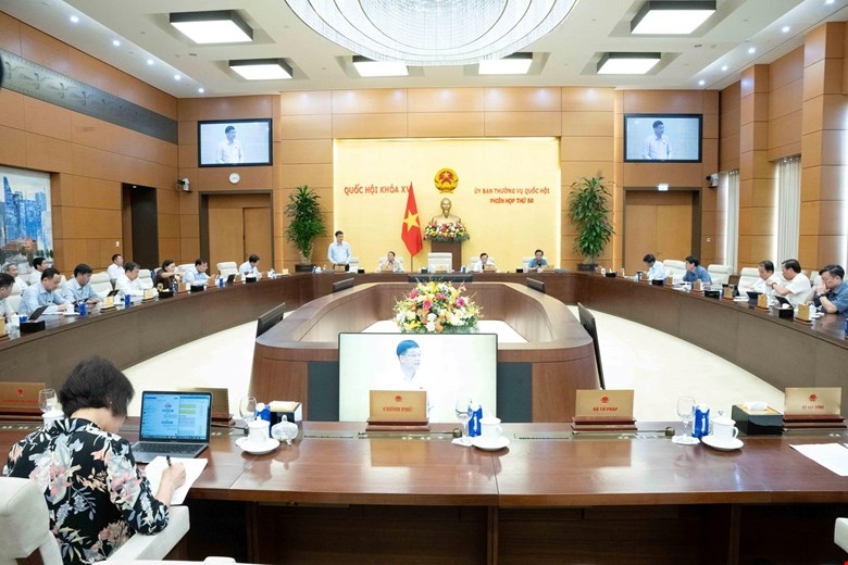 Toàn cảnh phiên họp.