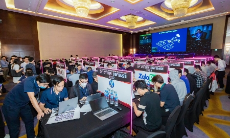 Ảnh tại cuộc thi an ninh mạng Cyber Defense.