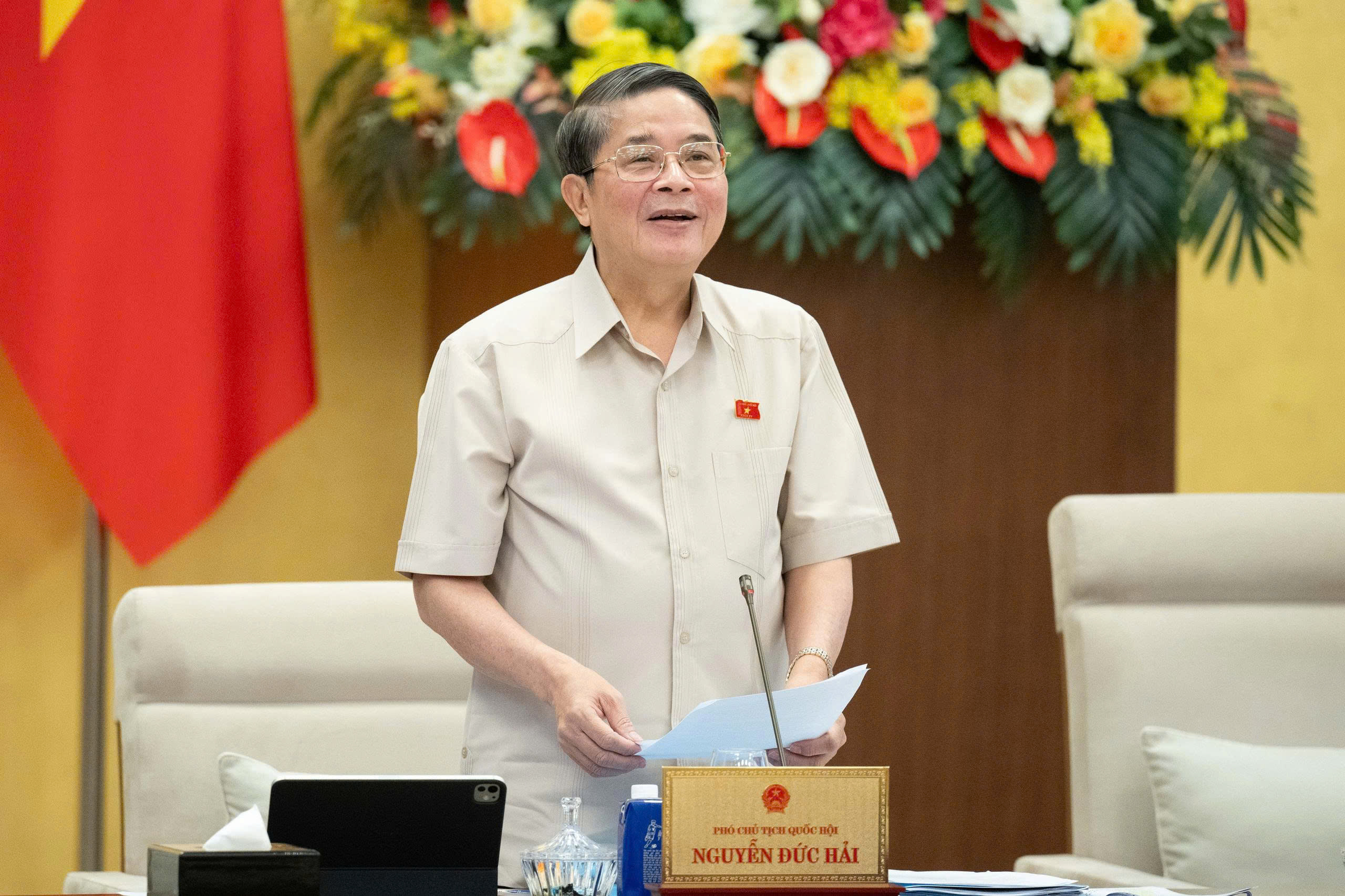 Phó Chủ tịch Quốc hội Nguyễn Đức Hải kết luận phiên họp.
