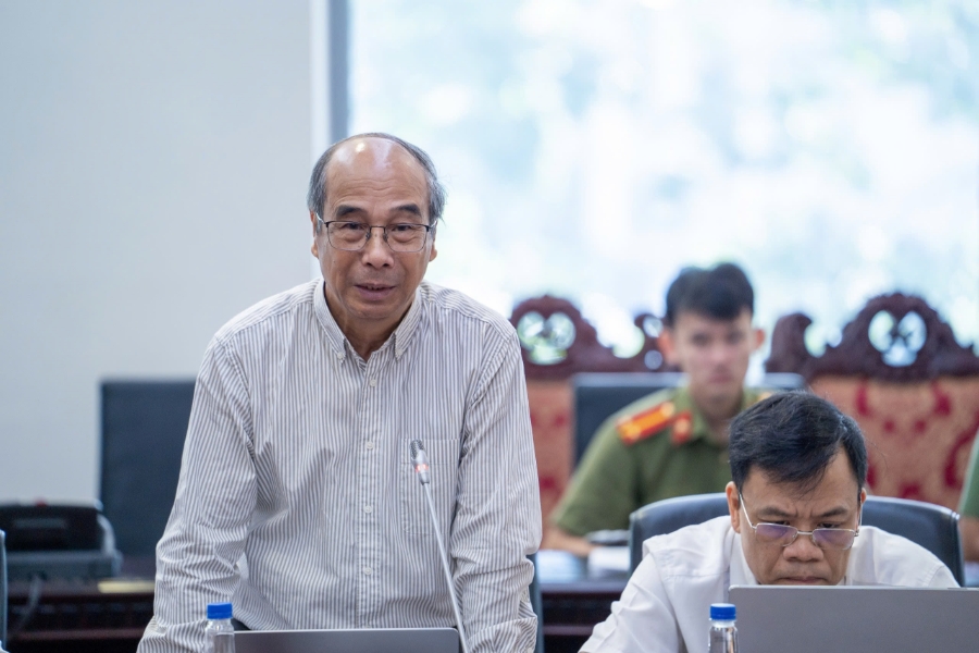 GS. TSKH Hồ Tú Bảo - Viện Nghiên cứu cao cấp về Toán cho ý kiến về Chiến lược quốc gia về AI.