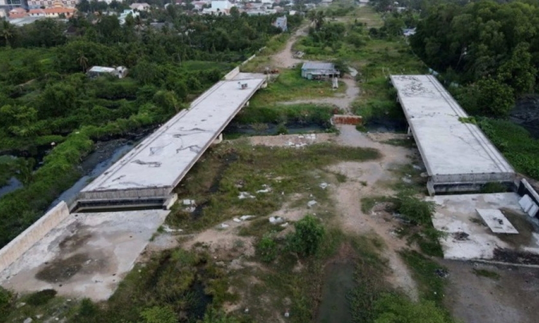 Đường Vành đai 2 sau nhiều năm xây dựng dang dở, chuẩn bị tái thi công vào cuối năm 2025. Ảnh mang tính minh họa