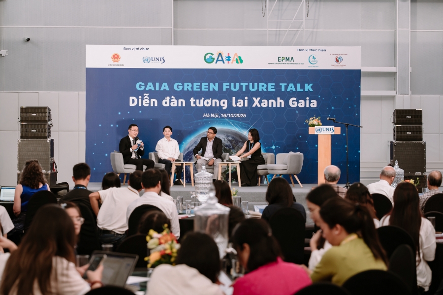 Phiên Thảo luận tại Diễn đàn “Tương lai Xanh Gaia - Gaia Green Future Talk”. Ảnh: UNIS Hà Nội