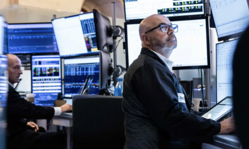 Chứng khoán Mỹ tăng điểm nhờ căng thẳng Mỹ - Trung dịu bớt, giá dầu hồi nhẹ