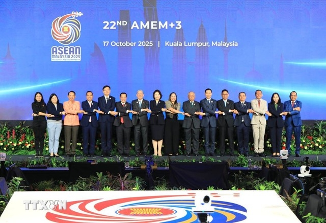 ASEAN Power Grid Financing makes debut