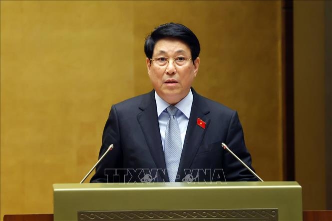 Chủ tịch nước Lương Cường trình bày Báo cáo tổng kết công tác nhiệm kỳ 2021-2026 của Chủ tịch nước. Ảnh: TTXVN.