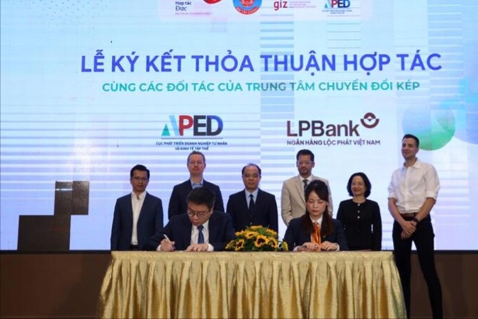 Lễ ký kết thỏa thuận hợp tác.