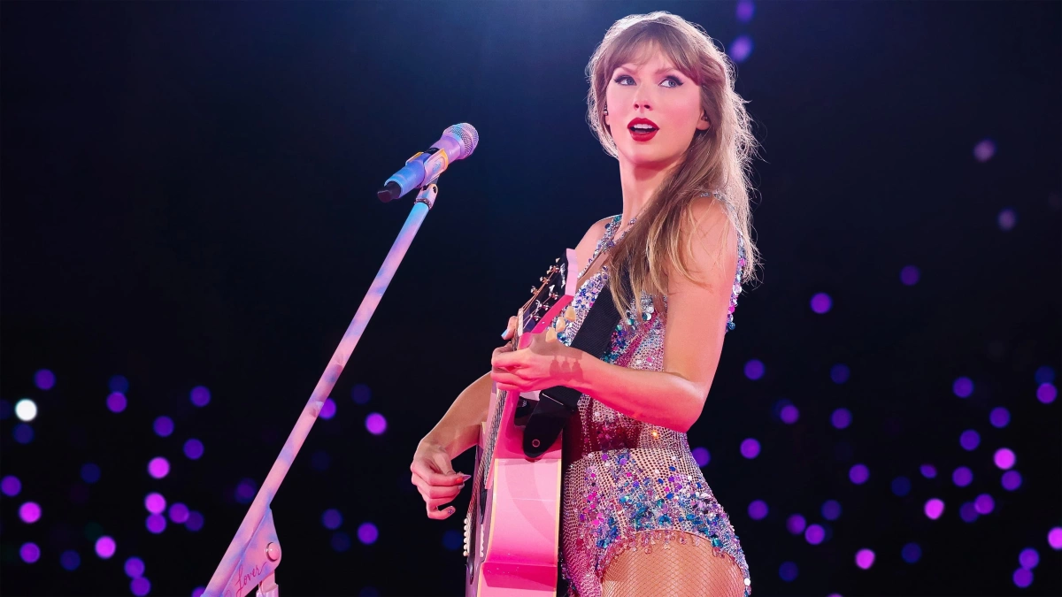 Các sản phẩm làm đẹp được Taylor Swift sử dụng đã được hé lộ trong trailer phim tài liệu mới nhất của cô.