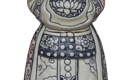 Tượng gốm mô hình nữ nghệ nhân Bùi Thị Hý. (Ảnh/nguồn: chudauceramic)