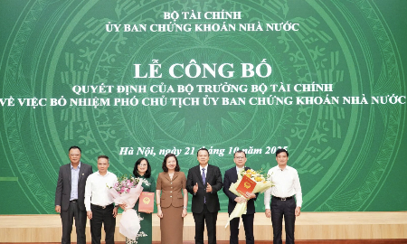 Ủy ban Chứng khoán Nhà nước có 2 Phó Chủ tịch mới