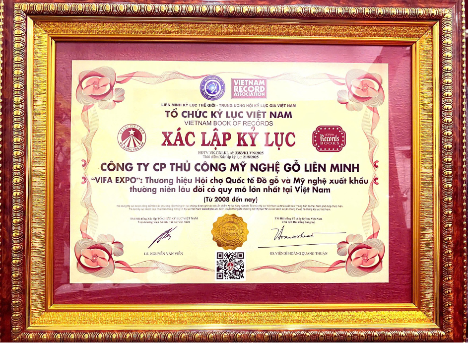 The VIFA EXPO fair, organized by Lien Minh Company, has been recognized for a Vietnam Record.