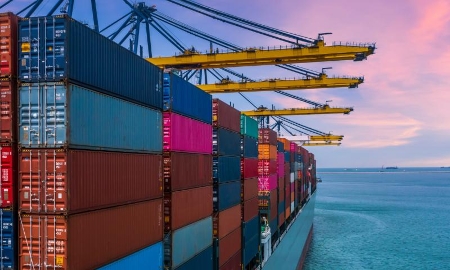 Nửa đầu tháng 10: Xuất nhập khẩu giảm tốc, cán cân thương mại vẫn thặng dư hơn 650 triệu USD