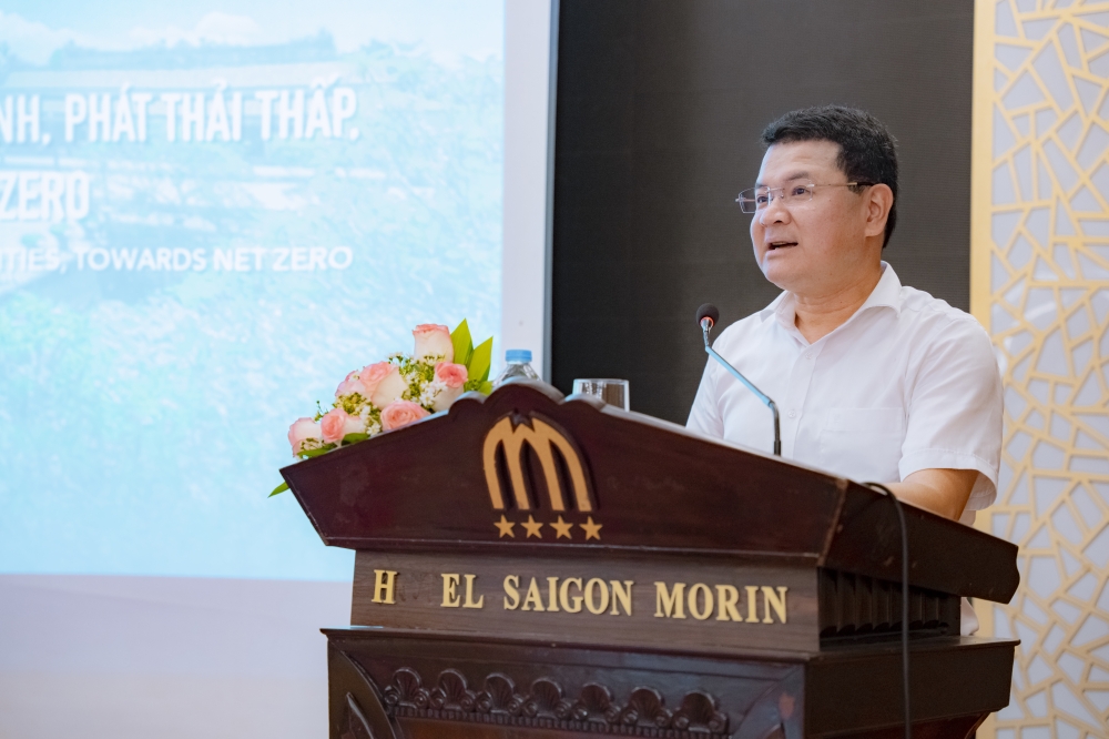 Phó Chủ tịch Ủy ban nhân dân Thành phố Huế Hoàng Hải Minh phát biểu tại hội thảo