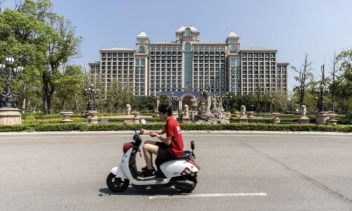 Nhiều nhà đầu tư nước ngoài mắc kẹt trên thị trường bất động sản Trung Quốc