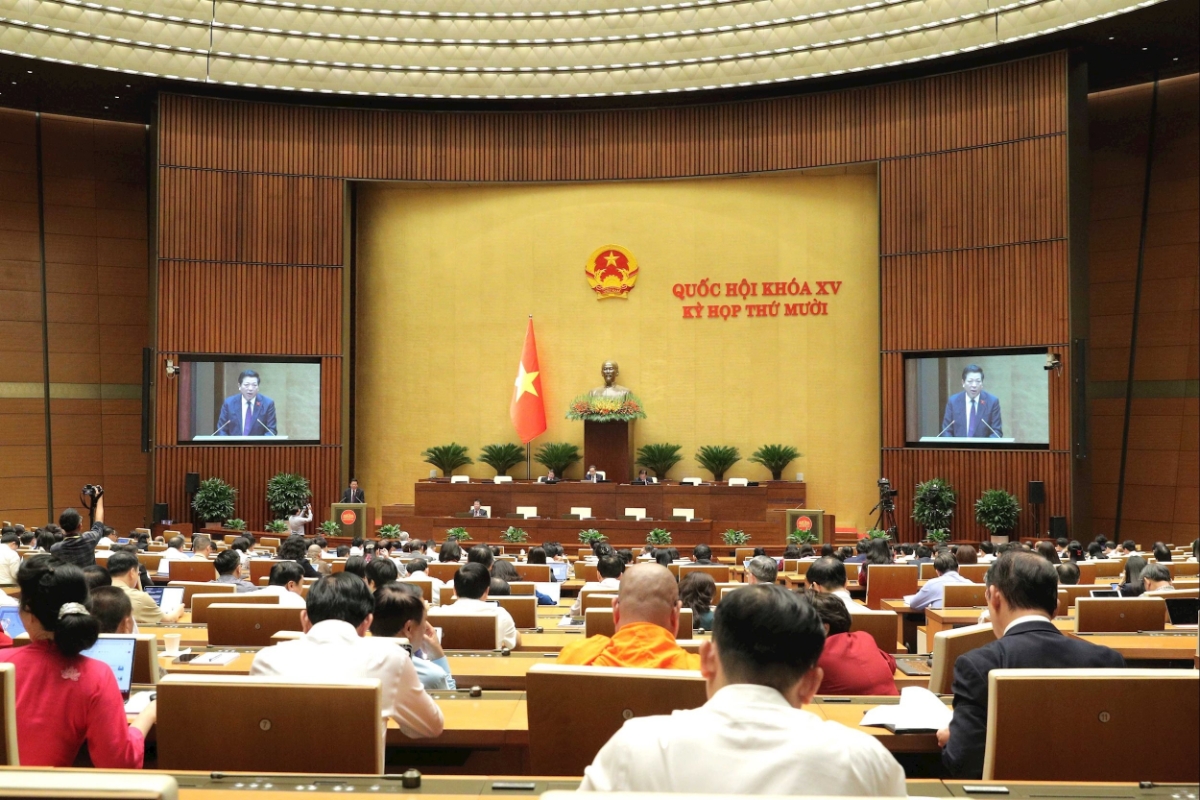 Quang cảnh phiên họp. Ảnh: Hồ Long