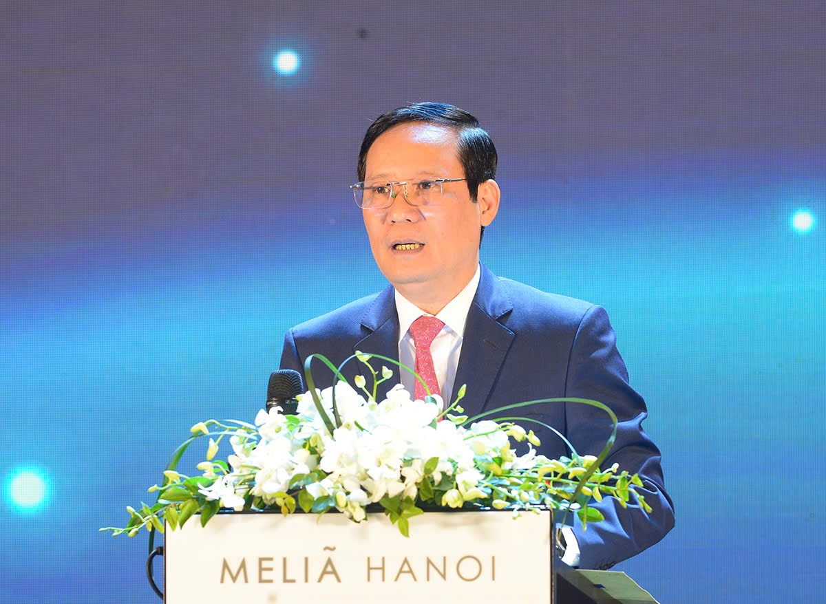 Ông Phạm Tấn Công, Chủ tịch VCCI phát biểu khai mạc Diễn đàn.