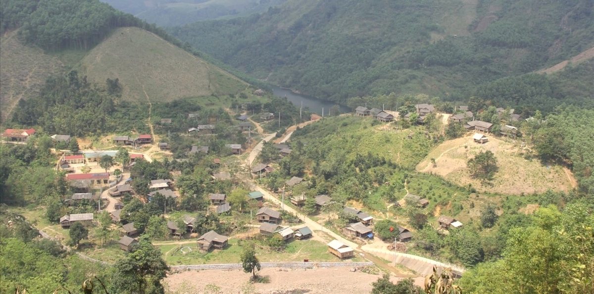 Một góc xã miền núi Dân Hoá, tỉnh Quảng Trị. Ảnh: Phạm Tiến