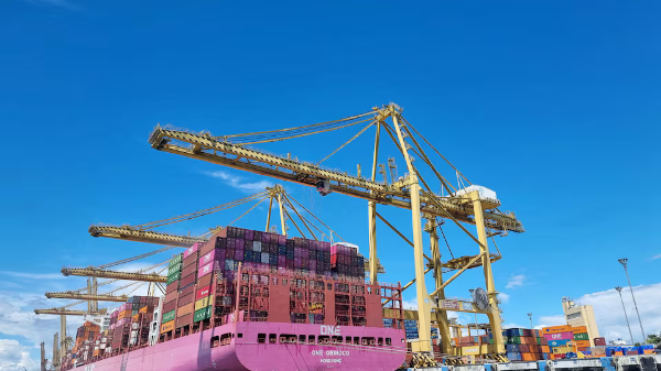 Căng thẳng nổi lên ở Mỹ Latin sau khi ông Trump tuyên bố tăng thuế quan với Colombia