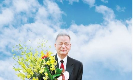 Giáo sư Trần Phương – Người mở ô cửa cho ánh sáng Đổi mới