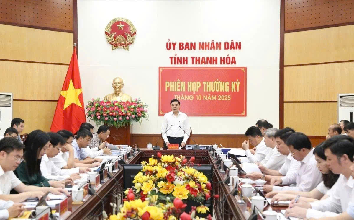 Thanh Hoá họp thường kỳ tháng 10 đốc thúc hoàn thành các mục tiêu cả năm. Ảnh: Thiên An