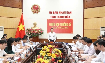 Thanh Hoá họp thường kỳ tháng 10 đốc thúc hoàn thành các mục tiêu cả năm. Ảnh: Thiên An