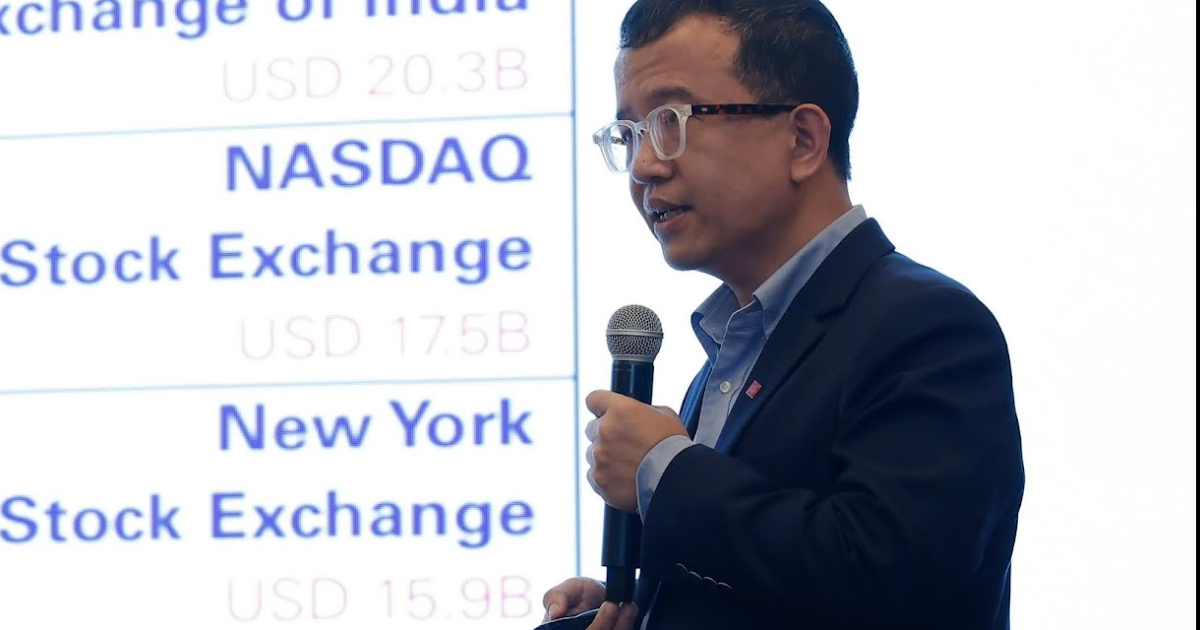 Cần hàng mới để đón dòng tiền mới