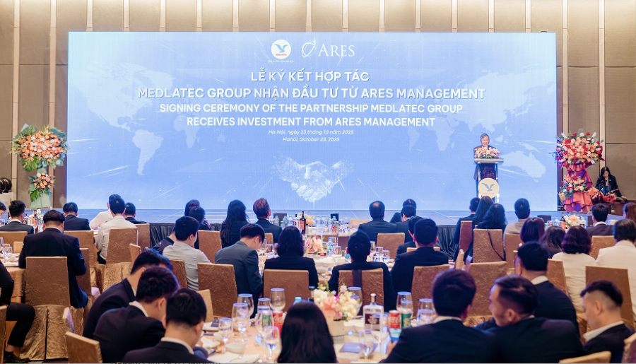 Toàn cảnh Lễ ký kết hợp tác Medlatec Group nhận đầu từ ARES MANAGEMENT. 