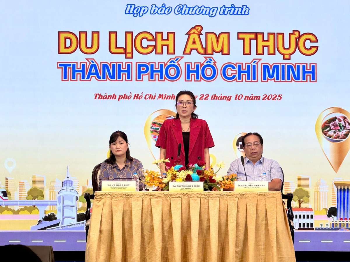 Bà Bùi Thị Ngọc Hiếu, Phó Giám đốc Sở Du lịch TP.HCM tại buổi công bố chương trình du lịch ẩm thực TP.HCM sáng 22/10.