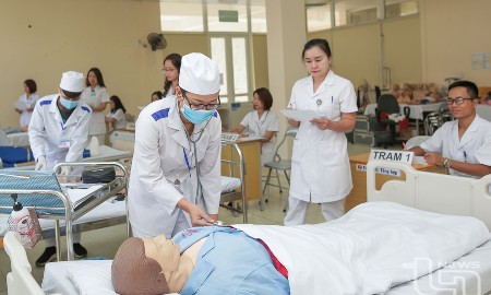 Sáp nhập 2 Trường Cao đẳng Y tế vào 2 Trường Đại học Y- Dược