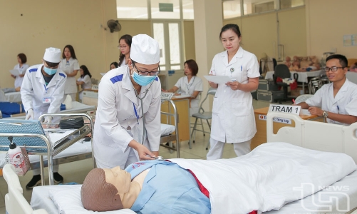 Sáp nhập 2 Trường Cao đẳng Y tế vào 2 Trường Đại học Y- Dược