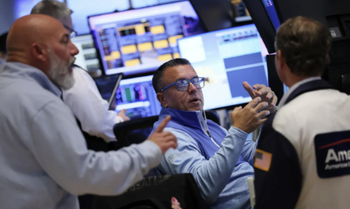 Chứng khoán Mỹ tăng điểm trong lúc đợi báo cáo CPI, giá dầu nhảy 5%