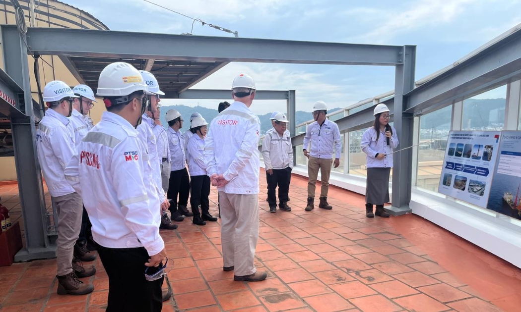 Phái đoàn Thương mại năng lượng Anh có chuyến thăm và làm việc tại Việt Nam. Ảnh: Đại sứ quán Anh tại Việt Nam