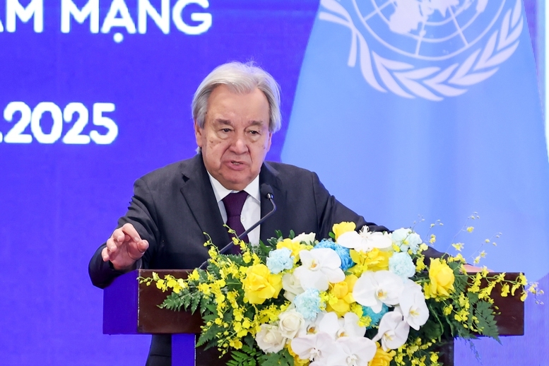 Tổng Thư ký Liên Hợp Quốc António Guterres đánh giá Việt Nam – một trung tâm đổi mới sáng tạo, công nghệ và ngày càng trở thành mắt xích quan trọng trong chuỗi cung ứng điện tử trên thế giới - Ảnh: VGP.