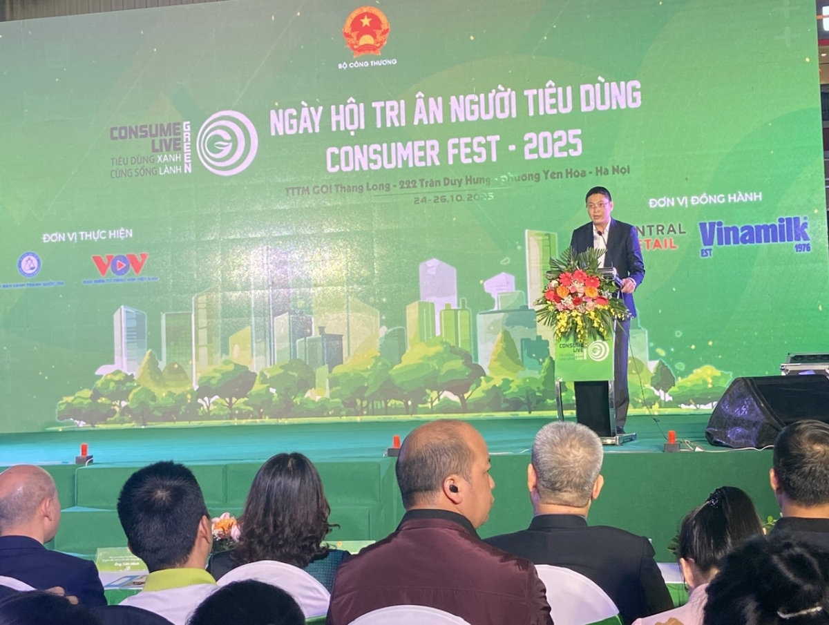 Ông Trịnh Anh Tuấn, Chủ tịch Ủy ban Cạnh tranh Quốc gia phát biểu.