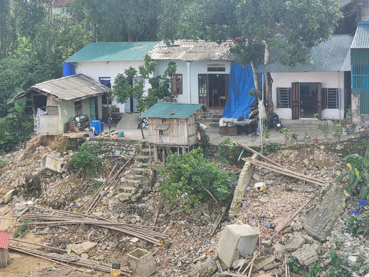 Toàn xã Lam Sơn toàn xã hiện có hơn 200 hộ dân trong vùng có nguy cơ sạt lở cao