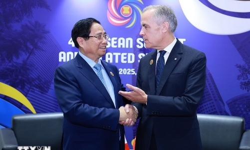 Thủ tướng Phạm Minh Chính gặp lãnh đạo các nước Campuchia, Canada và Brazil