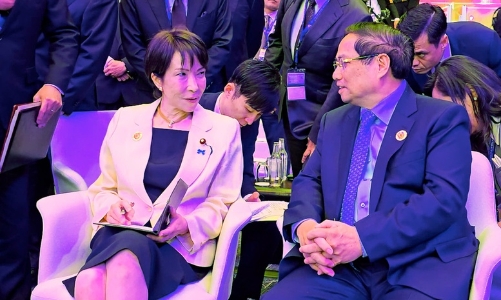 Thủ tướng Phạm Minh Chính gặp lãnh đạo các nước và tổ chức quốc tế