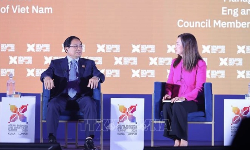 Thủ tướng Phạm Minh Chính dự đối thoại cấp cao tại Hội nghị Thượng đỉnh kinh doanh và đầu tư ASEAN