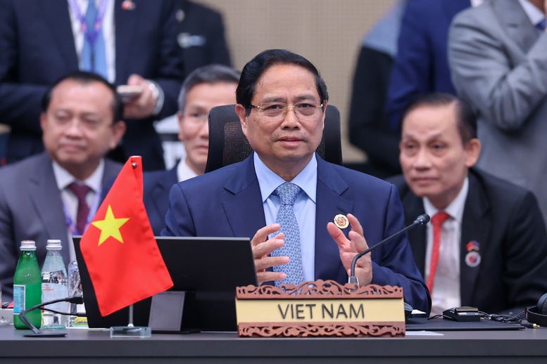 Cùng lãnh đạo các nước ASEAN và Tổng thống Hoa Kỳ Donald Trump tham dự Hội nghị Cấp cao ASEAN - Hoa Kỳ lần thứ 13, Thủ tướng Phạm Minh Chính đề xuất 4 định hướng lớn trong hợp tác ASEAN - Hoa Kỳ - Ảnh: VGP