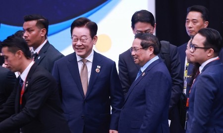 Thủ tướng Phạm Minh Chính gặp lãnh đạo các nước nhân Hội nghị Cấp cao ASEAN