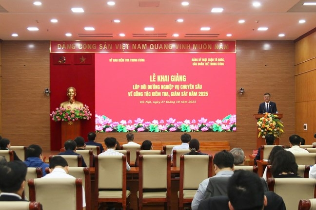 Quang cảnh Lễ khai giảng. Ảnh: Mặt trận.