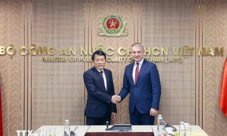 Tăng cường hợp tác an ninh mạng giữa Việt Nam và Ba Lan
