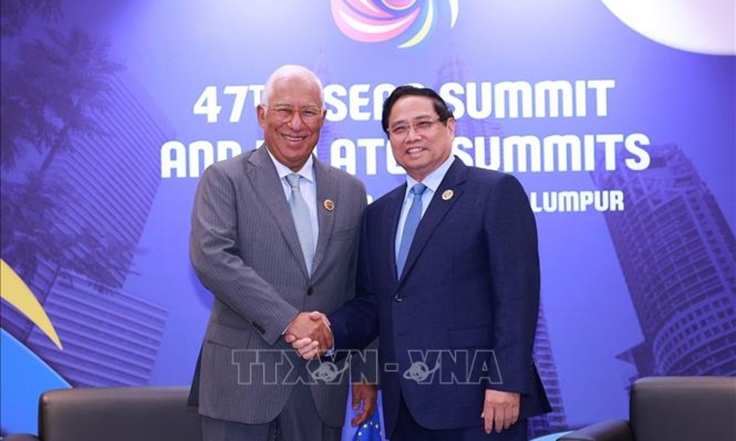 Thủ tướng Chính phủ Phạm Minh Chính và Chủ tịch Hội đồng Châu Âu Antonio Costa. Ảnh: TTXVN.